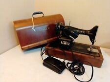 Vintage Singer BZ 15-8 Sewing Machine, Working with Travel Case and Key picture