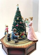 Vtg 1990 Enesco Animated Illuminated Musical Old Fashioned Christmas #577464  picture