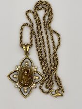 The Vatican Library Collection Vtg Gold Tone Madonna and Child Pendant 27