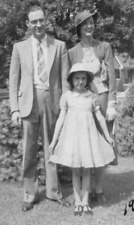 5R Photograph Family Portrait Man Dad Woman Mom Girl Daughter 1939 picture