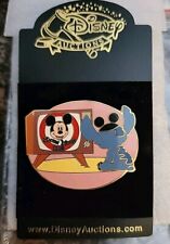 DISNEY AUCTIONS PIN LE DA STITCH WATCHING MICKEY MOUSE CLUB ON TELEVISION LILO picture
