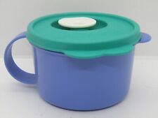 Vintage Tupperware 3155-4 Lidded Blue/Aqua Microwavable Vented Mug. picture