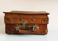 A magnificent early 20th century hard sided genuine leather briefcase, VERY RARE picture