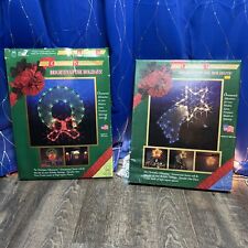 Vintage Christmas Silhouette Light Up Wreath & Shooting Star 1995 W/ Box picture