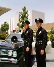 Adam-12 Martin Milner Kent McCord TV Series Los Angeles Police Car 8x10 Photo picture