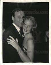 1954 Press Photo Actor Richard Anderson & Carol Lee Ladd at Ciro's in Hollywood picture