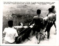 LD351 1964 UPI Wire Photo RESEARCHERS TAGGING SHARKS IN ATLANTIC OCEAN picture