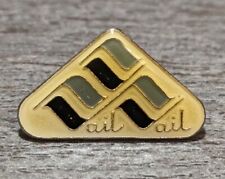 Rare Vail Mountain/Ski Resort Colorado Logo/Mountains Vintage Pinback Lapel Pin picture