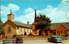 1950'S. NEWCASTLE, WYOMING. FIRST METHODIST CHURCH. POSTCARD XZ17 picture
