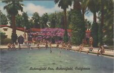 Bakersfield Inn Bakersfield California pool scene linen postcard B299 picture