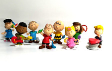 Charlie Brown Peanuts Characters  4