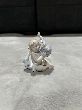 Lladro 6831 A New Beginning Baby Child & World Stars Figurine *Mint Condition picture