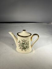 Lenox Holiday  Tea/Coffee Pot 1041664   A4 picture
