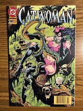 CATWOMAN 19 SCARCE NEWSSTAND VARIANT JIM BALENT COVER DC COMICS 1995 picture