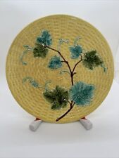 Sarreguemines French Yellow Basketweave Plate Majolica Grape Leaves 8.5” READ A picture