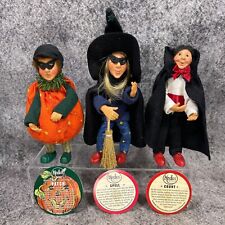Byers Choice Kindles Lot Count, Patch & Spell Ornament Halloween Costume Fall picture