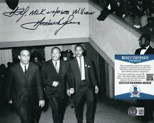 ANDREW YOUNG SIGNED 8x10 PHOTO AUTOGRAPH CIVIL RIGHTS ACTIVIST MLK B BECKETT COA picture