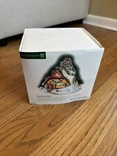 Department 56 “Frosty Pines Outfitters” North Pole Series 56752 picture