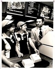 LG71 1982 Orig Tom Franklin Photo CHARLOTTE BURGER KING OWNER TRAINING EMPLOYEES picture