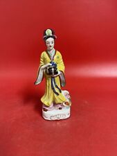 Vintage Geisha Figurine ~ Yellow Kimono ~ Japanese Style ~ Holding gift picture