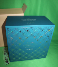 Elemis Skin Wellness Empty 25 Piece Advent Calendar Holiday Luxury Box Set picture