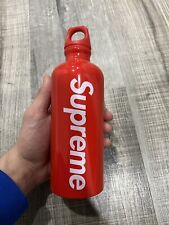 Supreme SIGG Traveller 0.6L Water Bottle Red picture