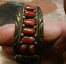 *AWESOME VINTAGE NATIVE AMERICAN NAVAJO CORAL CUFF STERLING SIGNED MC SUPER* picture