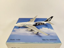 AIR NEW ZEALAND All Blacks Boeing 747-400 Aircraft Model 1:400 Scale Tucano Line picture