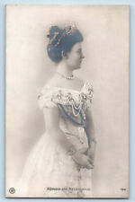 Postcard Queen of the Netherlands Royalty c1910 Unposted Antique RPPC Photo picture