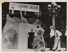 Original 1955 Press Photo of H-Bomb Shelter Premier In Toronto picture