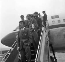 The Benfica players leaving their plane after arriving Heathro- 1968 Old Photo picture