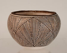 Acoma Pueblo Fine Line Pottery Jar Rose Chino Garcia  ca 1970, 2 1/4