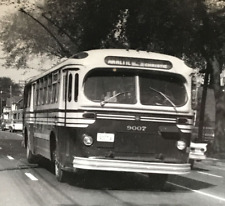 Trackless Trolley Bus Toronto Transit Commission TTC #9007 Route 4 Annette Photo picture