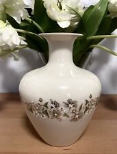 Lenox Special porcelain cream  floral gorgeous large bud flower vase . Brand New picture
