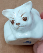 Coalport Bone China Cat Figurine Made in England White Painted Face excellent picture