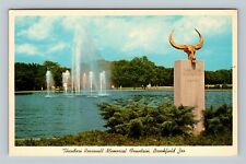 Brookfield IL, Brookfield Zoo, Roosevelt Fountain, Illinois Vintage Postcard picture
