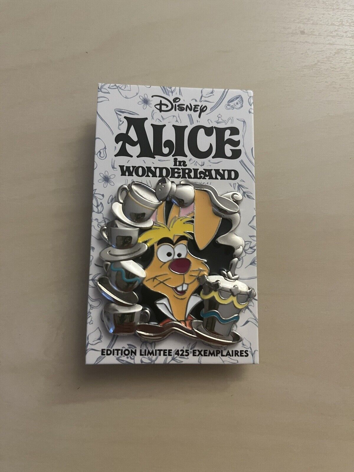 Disney Rabbit Mars Alice In Wonderland Pin Trading Event 425 Disneyland Paris