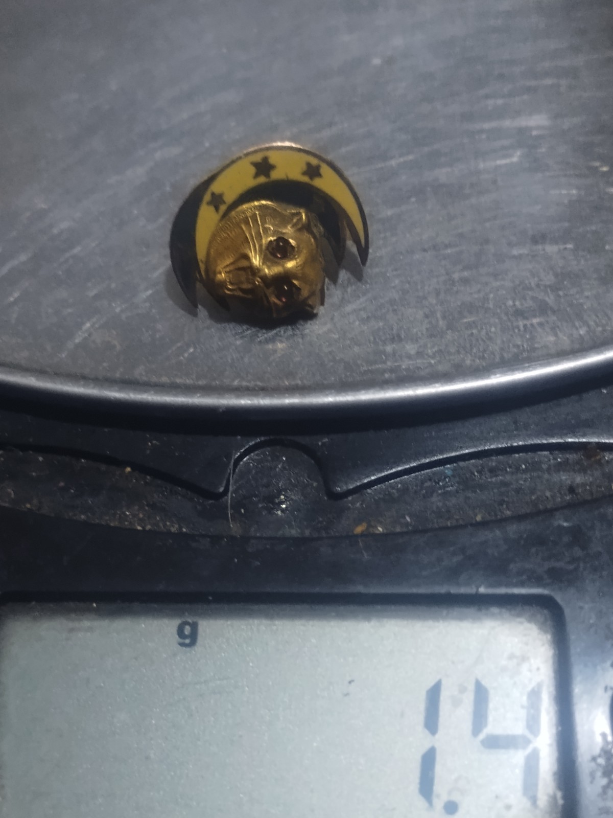 Dramatic Order of the Knights of Pythias Tiger Face not Scrap GOLD Ruby Eyes Dramatic Order of the Knights of Pythias Tiger Face not Scrap GOLD Ruby Eyes