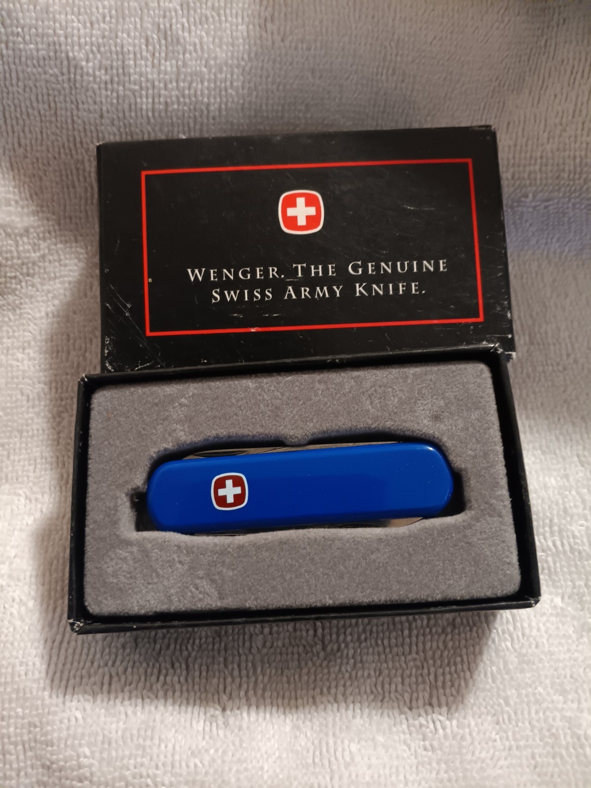 Wenger Blue Swiss Army Knife With Akzo Nobel Logo ( New With Box)