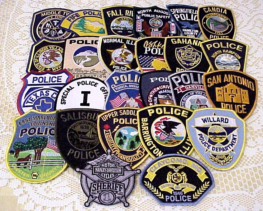 LOT OF 25 DIFFERENT POLICE PATCH / PATCHES  NEW UNUSED  MINT CONDITION  LOT 7-2