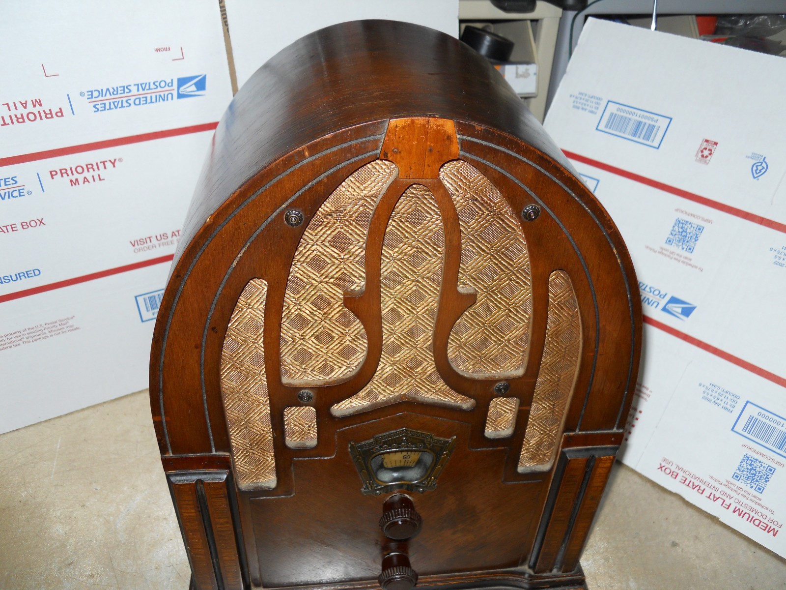 crosley model 148 cathedral radio