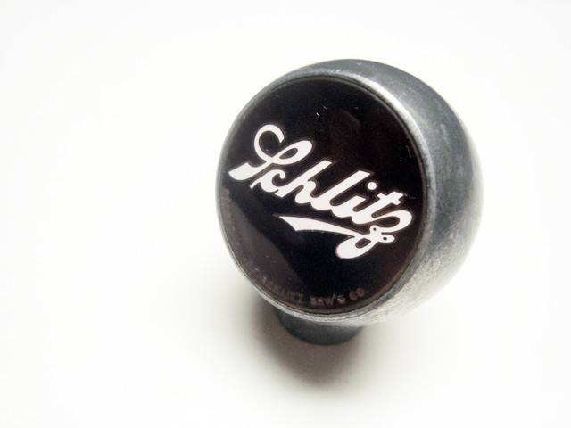 Circa 1940s Schlitz Ball Knob, Milwaukee, Wisconsin Circa 1940s Schlitz Ball Knob, Milwaukee, Wisconsin