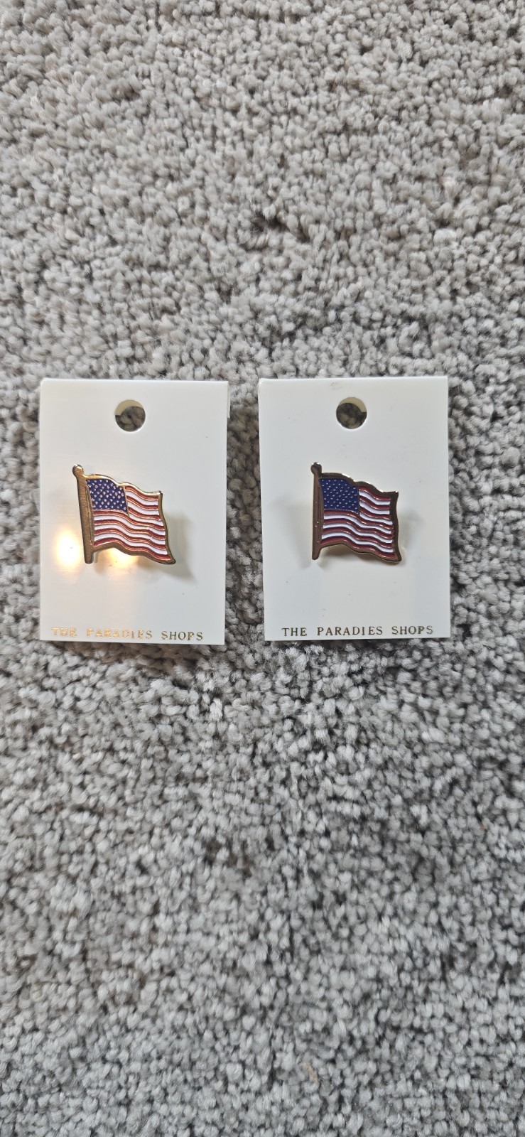 Vintage American Flag Lapel Pins Lot of 2 New Paradies Shops USA Patriotic...