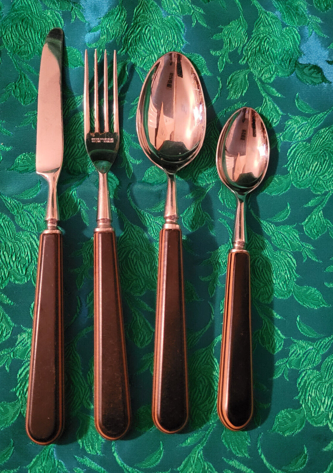 4 Vintage Robeson Stainless Place Setting Bakelite Layered Handles Germany