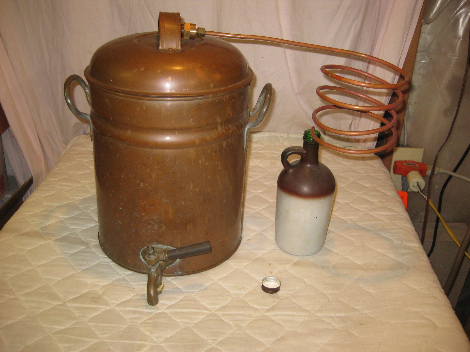 NICE Antique Copper 3-4 Gallon Moonshine Still w/Coil + Brown Moonshine Jug LQQK NICE Antique Copper 3-4 Gallon Moonshine Still w/Coil + Brown Moonshine Jug LQQK
