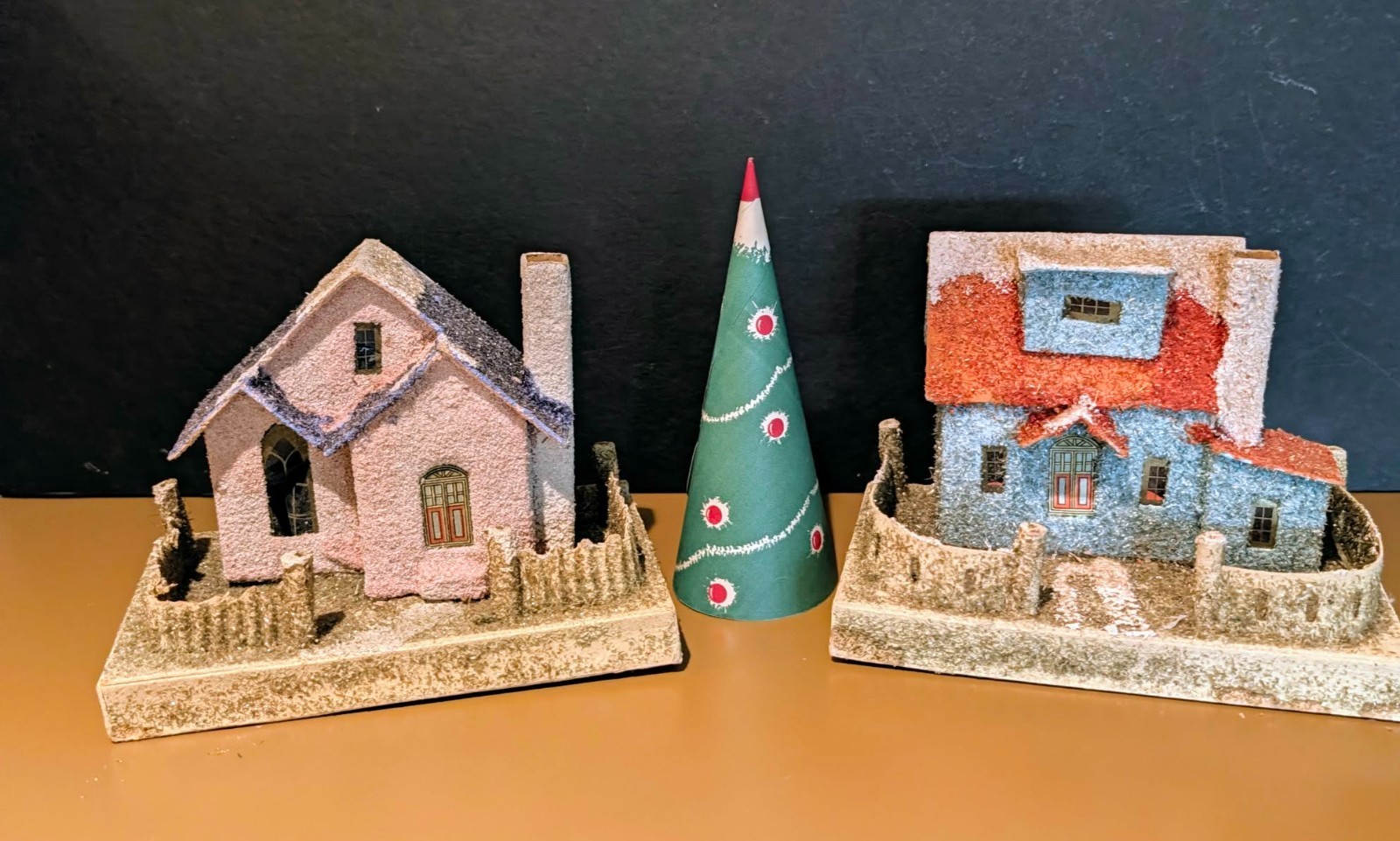 Vtg 1930s Japan Coconut Putz Christmas Houses Pair w/ 1950s Tastee Freez Tree
