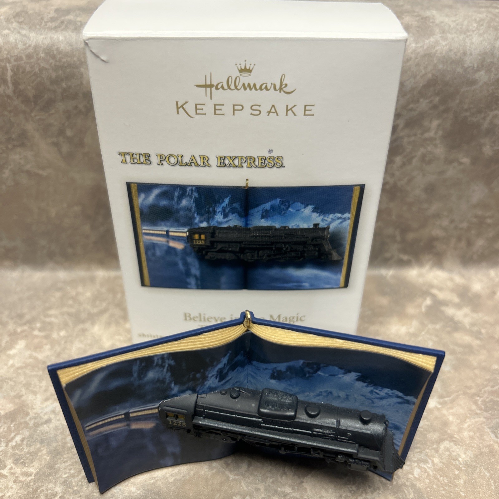 Hallmark The Polar Express Believe in the Magic Ornament 2012 NEW