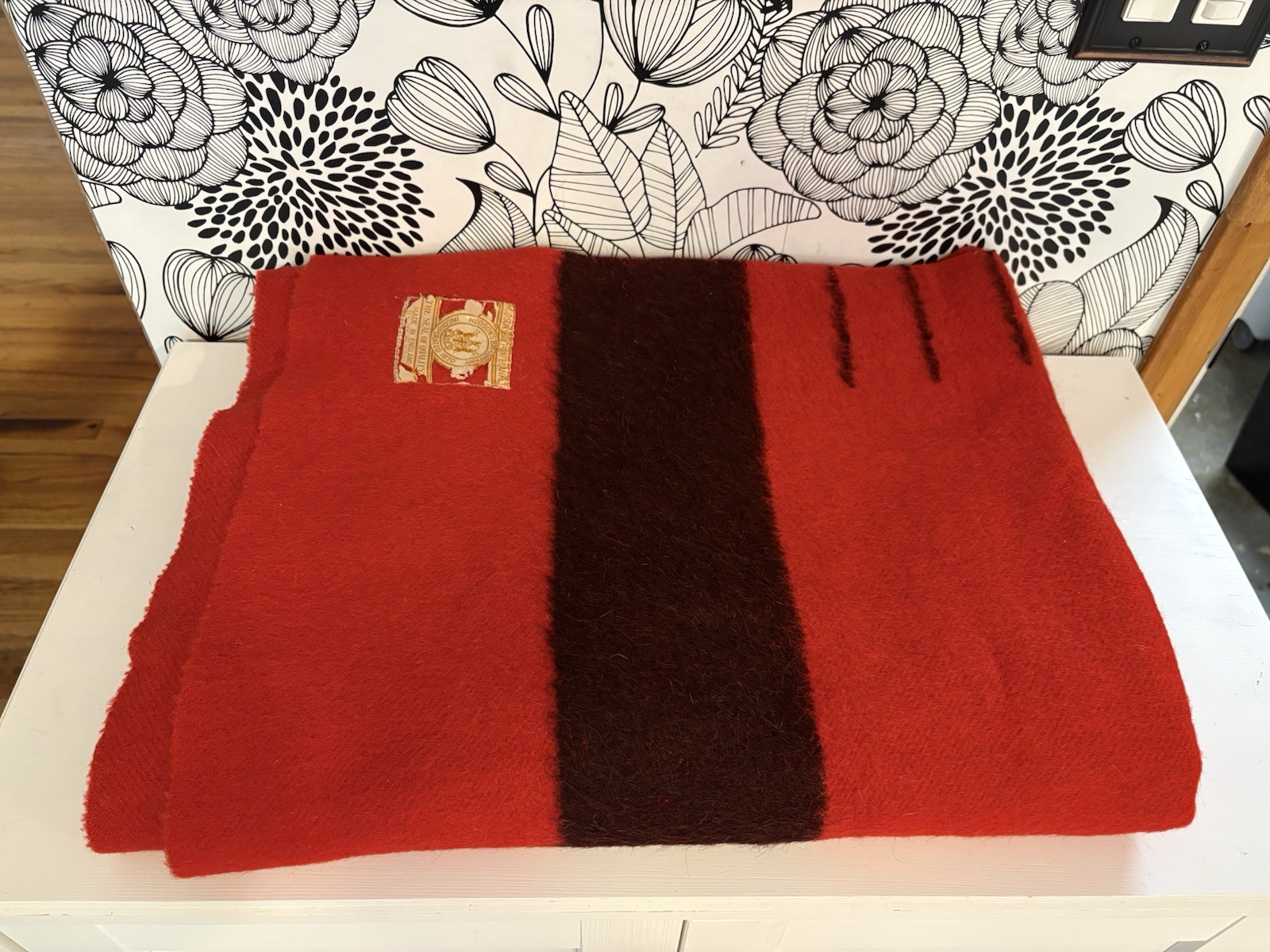 Vintage Hudson\'s Bay Point Blanket In Scarlet & Black 100% Wool