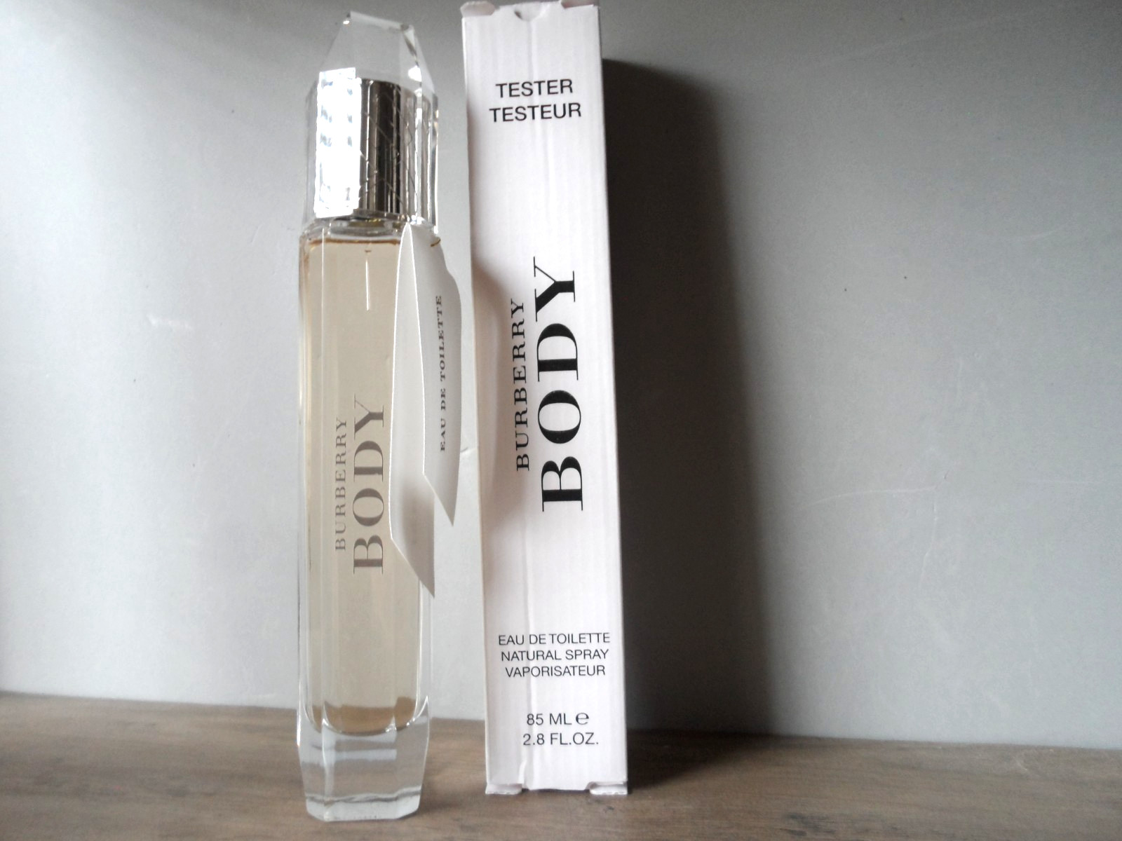 Burberry Body EDT Spray 2.8 oz / 85 ml New With Cap In White Box Original Formul Burberry Body EDT Spray 2.8 oz / 85 ml New With Cap In White Box Original Formul