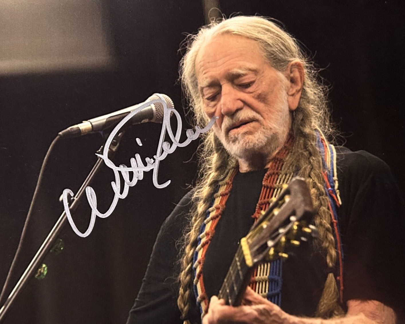 WILLIE NELSON Signed 8x10 inch Authentic Original Autograph + COA